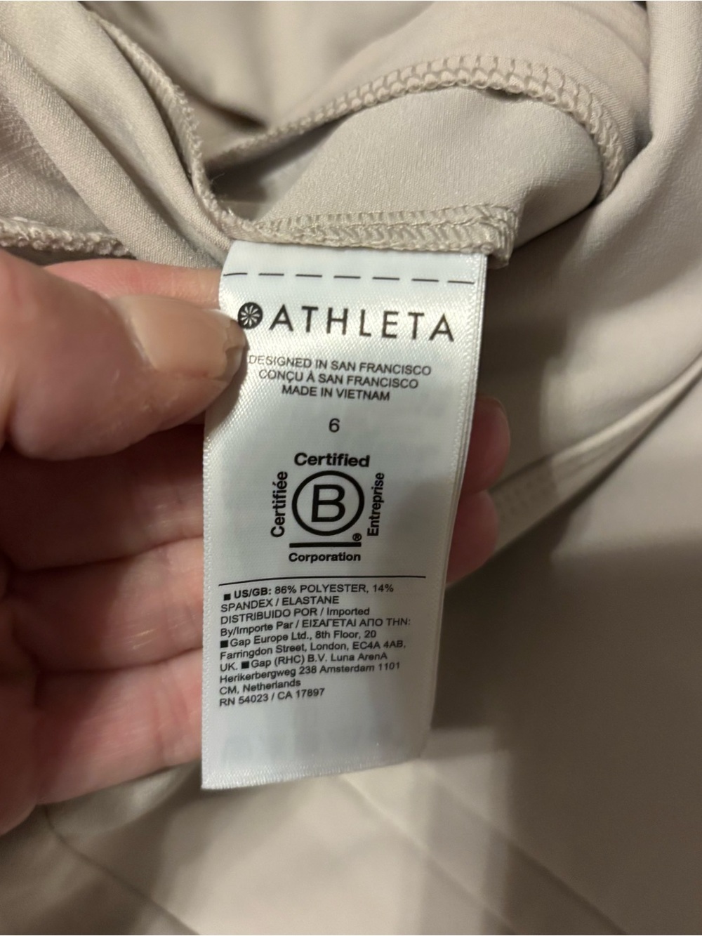 Athleta Light endless highrise
Cropped Pull-On Pants - Picture 4 of 4